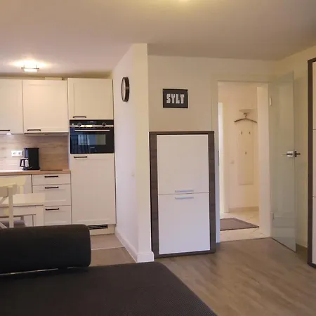 Melina فيسترلاند