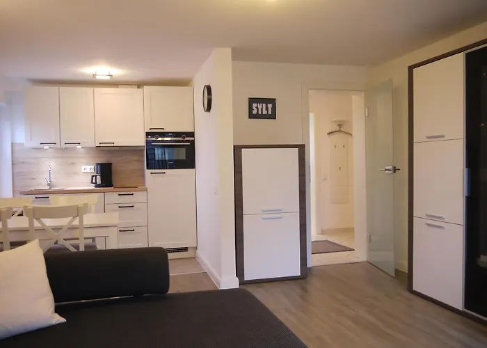 Melina فيسترلاند